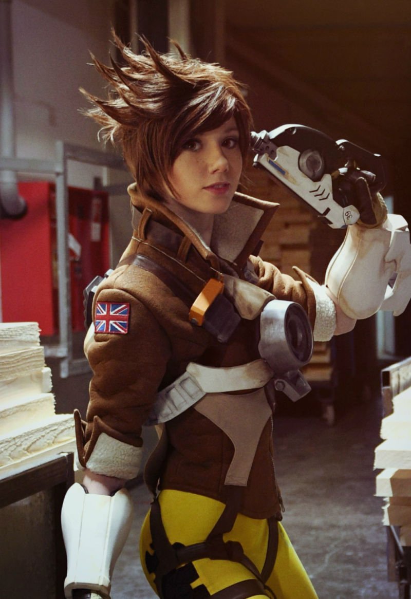 Косплей дня: Трейсер из Overwatch - Изображение 1 Косплей дня: Трейсер из Overwatch - Изображение 1