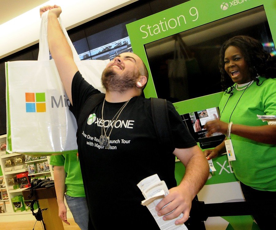Xbox One снова превзошла PS4 по продажам в США. - Изображение 1 Xbox One снова превзошла PS4 по продажам в США. - Изображение 1