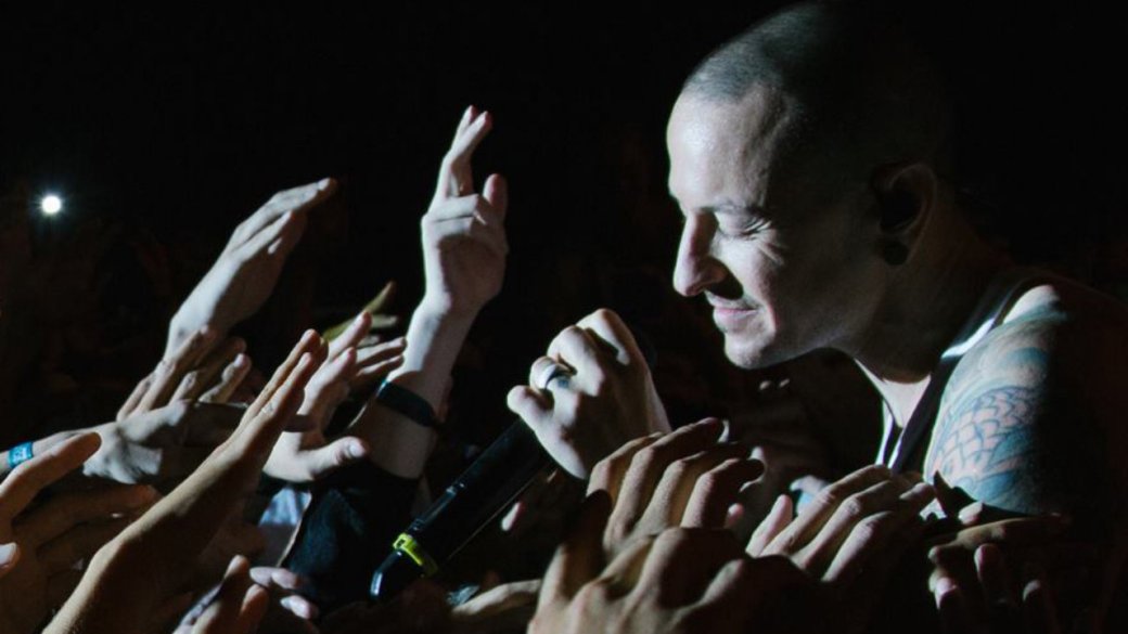 Американка спела песню Linkin Park — и спасла этим незнакомца от суицида | - Изображение 1