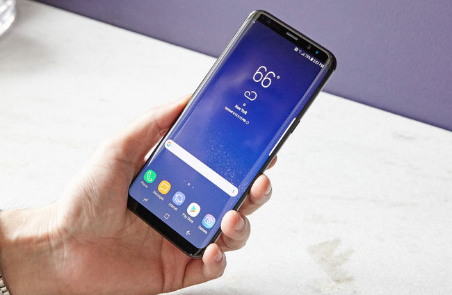 Samsung плавно перенесла анонс Galaxy S9 на февральскую MWC 2018. - Изображение 1